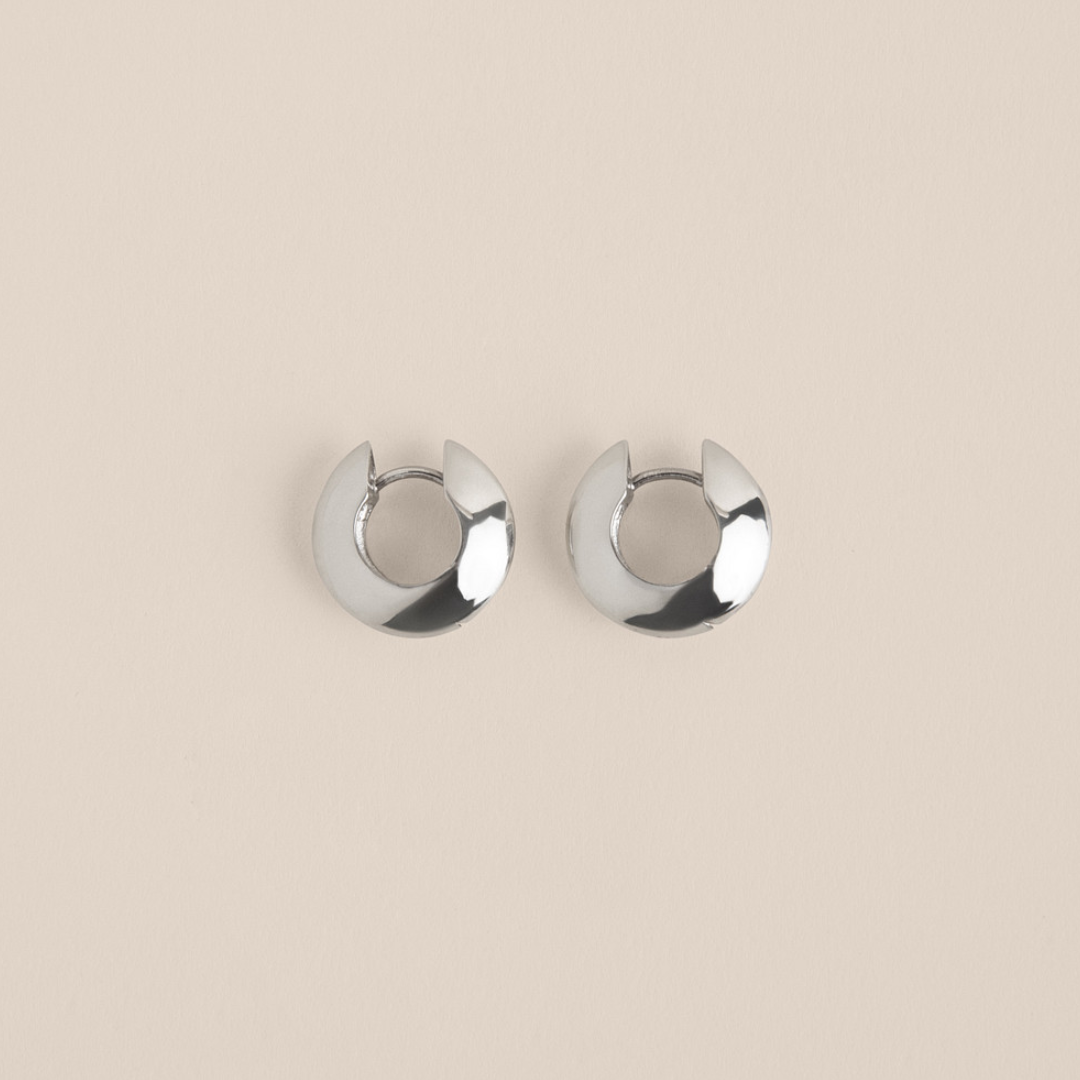 Knife Edge Hoops